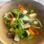 Ana de la Reguera Instagram - No me quiero ir de @shawellness_mexico 💆🏻‍♀️ Han sido unos días increíbles en los que he aprendido mucho sobre mi cuerpo. Agradezco todos los tratamientos, la nutrición, los estudios y toda la experiencia SHA que me han ayudado a sentirme mucho más equilibrada. Probé el programa de cuatro días que me ayudó a revitalizar tanto mi cuerpo como mi mente y aprendí nuevos hábitos para mantener un estilo de vida saludable. 😍 #myshaexperience