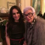 Ana de la Reguera Instagram - She was incredible! Few years ago at the White House with @iris.apfel ❤️