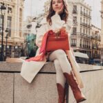 Anastasia Russo Instagram – Winter vibes with @kseniamooon 📸 and @olga.lebedinskaya 💋 wearing @bosanovaoficial shoes and bag, and @funfun_official coat 🤍