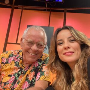 Andréia Horta Instagram - Sexta feira agora às 16hs estaremos no programa Sem Censura em homenagem  a Elis Regina. Só gente querida @lailagarin @nelsonmotta @cissaguimaraes @afabianepereira @claudiaelizeu @carvalho5028 . Que maravilha encontrar essa turma pra falar de Elis!!! 💚💐