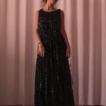Andréia Horta Instagram - Para a linda festa que foi o Melhores do Ano do @domingao onde concorri a Melhor Atriz de Série fui de @barbarabela (amei esse vestido!) e @hsternofficial por @karenbrusttolin Meu sincero agradecimento!!! 🩵🌿