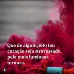Andréia Horta Instagram - Desejo a vocês luz e paz nos sentimentos e pensamentos pra que assim você cultive o que importa. Que haja saúde e alegria em sua vida! Que a bondade e o amor guiem suas atitudes. Feliz Natal e obrigada por estarem aqui. Com carinho, Andréia. 🩵🌿