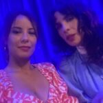 Andréia Horta Instagram - Dos momentos mais lindos da vida ver @caetanoveloso e @mariabethaniaoficial cantando na minha frente no @caldeiraocommion ao lado de amigas tão amadas, tanta gente querida. Os dois irmãos que tanto me emocionam, e que são parte da minha vida. Me emocionei tanto de uma alegria tão viva! Que força eles exercem sobre mim! Bethania uma referência como intérprete, Caetano um amor em mim que não sei nem falar, meu país mais amado.