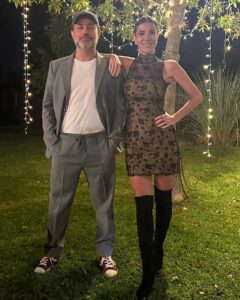 Andrea Rincón Instagram - Desparramando facha con mi amado amigo @gastonpauls22 en el cumple de la hermosa y talentosa @munapauls. Felicitaciones a los papis!! @agustinacherriok y Gasty!! 💙💙 Que tengas una vida bendecida ser de Luz!!! Espero hayas tenido la noche que soñaste. Tus invitados la pasamos Súper!!! Gracias!!! 🙏🏾🙏🏾🙏🏾💙💙🦋🦋 Grosa @claudiavillafaneok te luciste una vez más!! 👏🏾👏🏾👏🏾 Gracias @cynthiamartos por la pilcha @meryfolgar por el MakeUp y pelo @caromarafioti por el Styling @ferrarocalzados por las botas Y @lolamembrillo por hacerme reír toda la noche!! 😂😂😂☺️