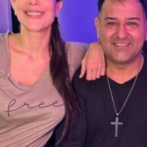 Andrea Rincón Instagram - Siempre con un Corazón de Adorador