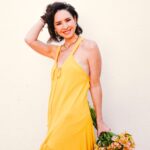 Andrea Torre Instagram – Damos inicio a mi estación favorita… 

🌼 P R I M A V E R A 🌼
____
#ATH🍄 #andreatorre #primavera #spring #flower #photography #day #yellow #style #art