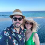 Andrea Torre Instagram - Dicen que las cosas más bonitas y bellas de la vida surgen de repente, sin avisar, sin darte cuenta, de forma natural y espontánea… Y así comenzó nuestra historia @pedrodepinedo ❤️ ¡Feliz 14 Aniversario #POP . Gracias @solazresortloscabos por tratarnos increíble, por consentirnos y hacernos vivir unos días únicos. — #andreaTorre #ATH🍄 #Loscabos #FelizAniversario #