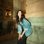 Aneri Vajani Instagram - ……