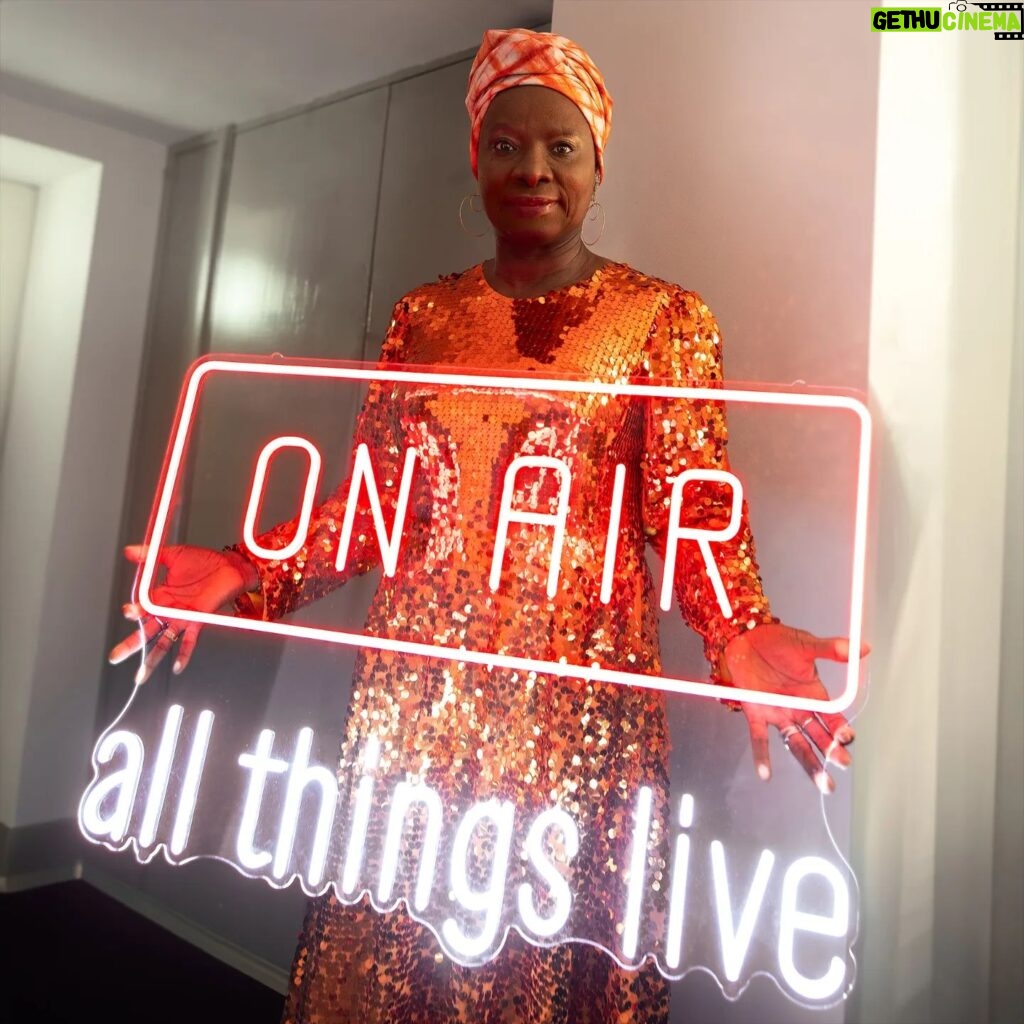 Angélique Kidjo Instagram - Dance, sing and feel the enchantment of one of the world's most famous venues at home! 💃🏿 My live concert stream from the @royalalberthall with @OnAirEvents is coming to your screens in less than 2 weeks. From the 12th of December, you will be able to watch the performance in 4K UHD with Dolby Vision and Dolby Atmos. Learn more in bio!