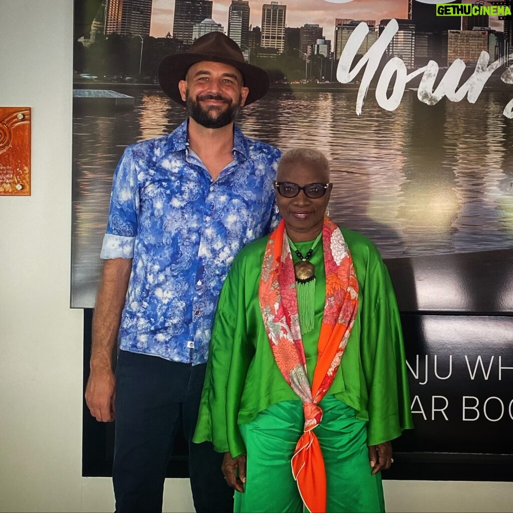 Angélique Kidjo Instagram - Sharing the stage with the great @maatakitj tonight during the @perthfest #underthesamesun concert!!!