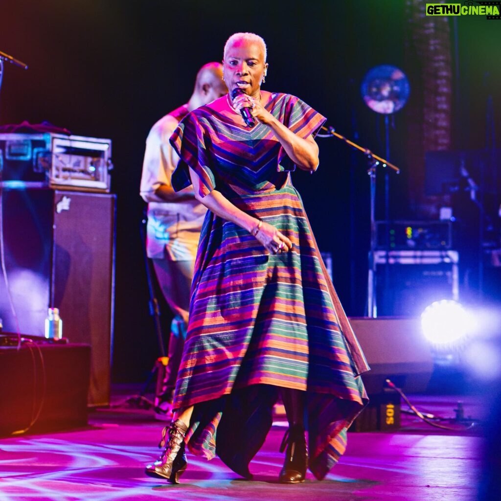 Angélique Kidjo Instagram - 💃🏿 Thank you Sydney!!!💃🏿 🫶🏾 History was made yesterday at a sold out @sydneyoperahouse 🫶🏾 📸 Teniola Komolafe 👗 @imane_ayissi Thanks to @david_donatien @gregorylouis971 @thierryvatonofficiel @justwody @audioprocess