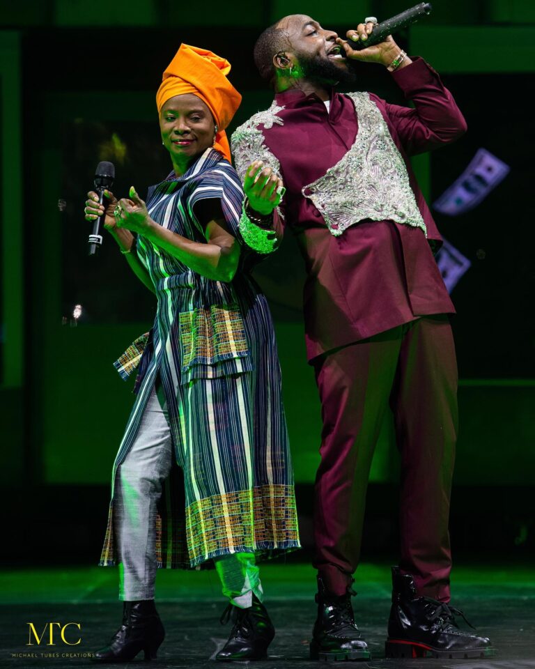 Angélique Kidjo Instagram - #TIMELESS 💃🏿Singing with @davido at sold out @theo2london yesterday! 📸: @michaeltubescreations 👗: @imane_ayissi