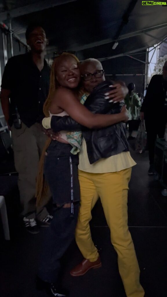 Angélique Kidjo Instagram - OUR MATRIARCH IS HERE! ❤️ Haven’t seen each other since our @jimmyfallon performance! See you soon @perthfest 🎥 @jenalatphotography