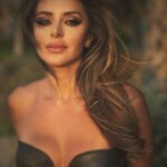 Angelika Revva Instagram – Мой день 🎂🤍 20.10 
Загадываю, чтобы Любовь поглотила эту планету.. загадайте и вы вместе со мной..🤍