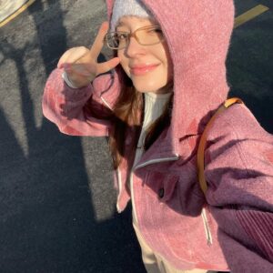 Angelina Danilova Instagram - January bean.🫘