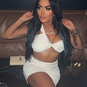 Angelina Pivarnick Instagram - “ I wanna be where you are “🎧🌙💃🏻😍❤️🥳🎉💕🍹🍸🥂. Listening to @johnsummit puts me in a whole mood 🎉🎉🎉. #jerseyshore #johnsummit #dj #photooftheday #music #musiclover