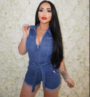 Angelina Pivarnick Instagram - Life is beautiful. #makeithappen #fashionnovapartner