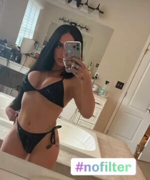 Angelina Pivarnick Instagram - Who needs a filter anyway ? Happy with my progress 😍❤️🙏🏼. #loveyourself #onwardsandupwards #thebestisyettocome #tryingtotearmedown #nah #nevergoingtohappen #godisgood #prayersforhealing 🧿😻 ps peep little Riley in the background lol