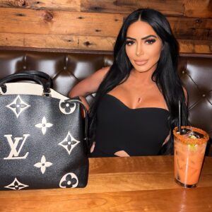 Angelina Pivarnick Instagram - Spicy margs are my new fave. Who wants to drink a few with me this weekend ?  Also for everyone asking my necklace is @bellaluckcharms 🧿❤️🙏🏼. I am obssesed!!! #moretothestory #trusttheprocess #noonecaresaboutYourpitypartyC #alotmoretocome