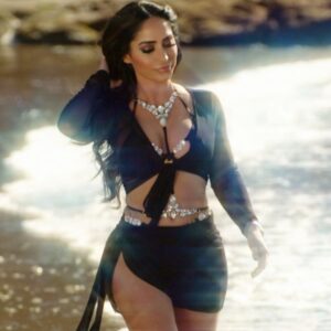 Angelina Pivarnick Instagram - @allstarshoreofficial is on @paramountplus RIGHT NOW!!!! Download it and watch the first two episodes!!! Let me know I’m the comments below how much you loved it. I was laughing the whole time 😎😍😍😍😂😂😂. It’s literally such a good show😁. Thankful for @jokesonjosh in sooo many ways. Him and the creative crew are geniuses !!! If there’s a 2 I’m going to see what else they come up with. The challenges kicked my ass and pushed me to sooo many levels I didn’t know I could get to. I am sooo proud of myself. Stay tuned guys. More to come 🏝🙏🏼