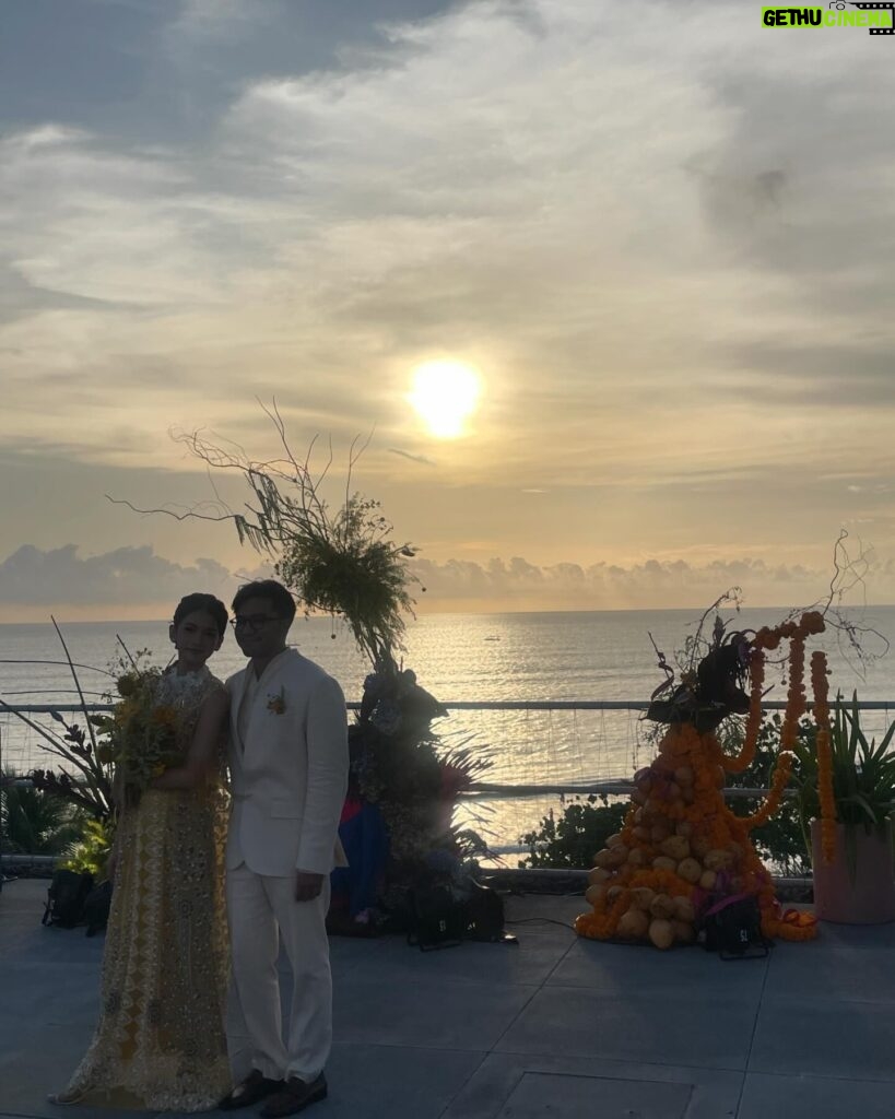 Anggika Bölsterli Instagram - Sunset & Smitha’s 🧡