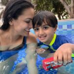 Anita Hassanandani Instagram - Yea almost impossible to get a solo pic around a toddler 😂 Moms will relate 😚 My 🐵 Location @westinmumbaipowai