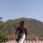 Anjali Arora Instagram - Amazing property by @mangobloomriverresort it was a great experience to stay at river side view😋 with Delicious Food And Good Hospitality 🤍