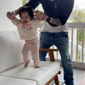 Anjelah Johnson-Reyes Instagram - I love it when family comes to town. ❤️
