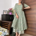 Anjum Fakih Instagram - May the blessings of Laylat ul Qadr illuminate your path and bring you peace, prosperity, and divine guidance. Prayers for a night filled with mercy, forgiveness, and blessings beyond measure. 🤲🏼🥰🌙 Outfit: @pomcha_jaipur Jutties:- @jadau_jaipur Styling: by: @seam_stress_by_rajludhwani Assisted by: @nishugupta_ #RamadanReflections #BlessedNight #PrayersAndBlessings #SeekingMercy #GuidanceAndForgiveness P.s : photos have nothing to do with SHAB e QADR… Tonight let’s pray in abundance and seek Allah’s mercy. Amen