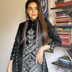 Anjum Fakih Instagram - May this blessed Friday be a farewell to all worries and a gateway to Eid ul Fitr filled with peace and blessings. #AlvidaJumma Mubarak ho 🤲🏼😇❤️ Styled by:- @seam_stress_by_rajludhwani Outfit by:- @stadofashion_official