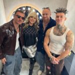 Anna Semenovich Instagram - Вчера прошло такое классное мероприятие на @zvuk_on_air 🔥 Зарелизила новую песню «Гладиолусы», встретила друзей, пообщалась с прессой и круто провела время🥰🥰🥰 Всем любви!❤️ #аниныистории #гладиолусы