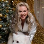 Anna Semenovich Instagram - Любимые, С Новым Годом 🎄 Пусть Дракон принесет нам море счастья и любви ❤️ Когда в сердце есть любовь , нам море по колено 😜🥳 С Наступающим 🎄🥳🐲 #аниныистории #сновымгодом