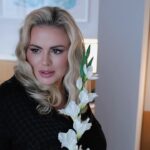 Anna Semenovich Instagram - Всем море Любви и Гладиолусов 🌺 #гладиолусы Ссылка на песню в шапке профиля ☝🏼