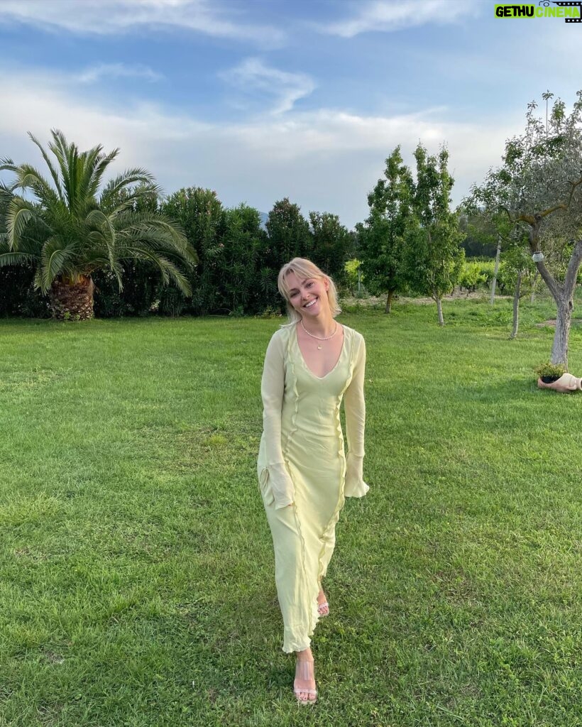 AnnaSophia Robb Instagram - Italia pt 1 🇮🇹