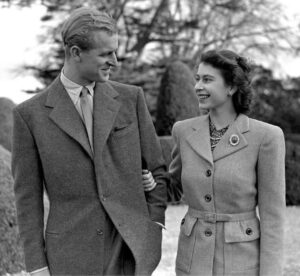 Annabelle Wallis Instagram - Rest In Peace and Love. 
Thinking of Her Majesty and the entire @theroyalfamily ❤️