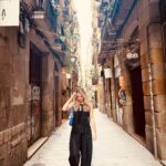 Annabelle Wallis Instagram - Barcelona 🔥
