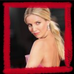 Annabelle Wallis Instagram - Thank you to my @cartier family. It is always the greatest pleasure to wear you on the red carpet.
