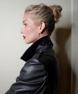 Annabelle Wallis Instagram - Thank you @frame @eriktorstensson @sooparkmakeup and @rebekahforecast 
Hello NYC!! 🍎
