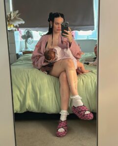 Anne-Marie Instagram - Doesn’t the sun make everything feel better!? Your skin, your mind and your soul 🤯 Picnic, pubs, parties and pumps. I love this little one like you wouldn’t believe. And I’m so glad she has the biggest family in you all 💗if you can, try and get out in the sun today. Even for 5 minutes ⏰