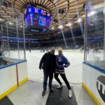 Anne Burrell Instagram - A STELLAR night @thegarden last night cheering on MY @nyrangers to another big FAT “W” thanks to @jimmyvesey26 !!! Thanks for the great pics @mfarsi!! @itsmetherealtc @sebastiancomedy @dominic.sessa #luckygirl #ilovewhatido