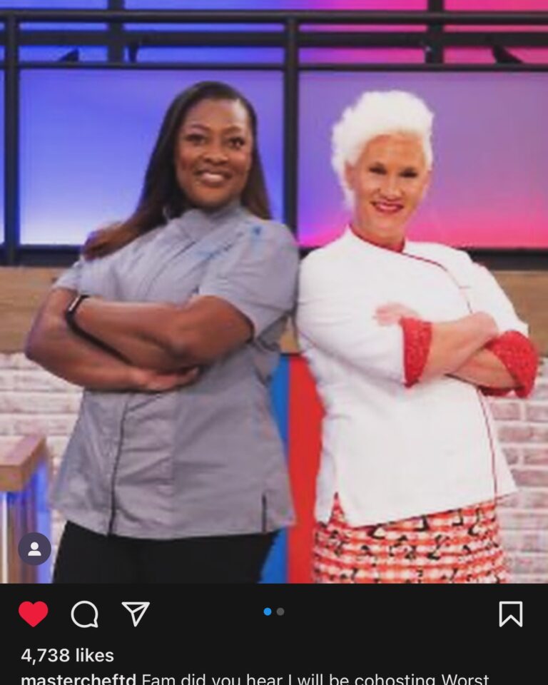 Anne Burrell Instagram - Are you ready for it?!?!? January 7 starts a brand new season of #worstcooks !!! Tiffany Derry @mastercheftd and I take on a whole new group of our “Lovable Losers”!!! I can’t WAIT!!! #luckygirl #ilovewhatido #rockingredstars #RRSWC