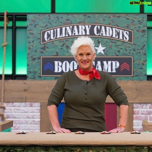 Anne Burrell Instagram - It’s getting serious-ish in boot camp!!! Check out a new ep of #worstcooks tonight on @foodnetwork !!! @mastercheftd and I are going to whip our recruits into shape!!! #rockingredstars #ilovewhatido #luckygirl