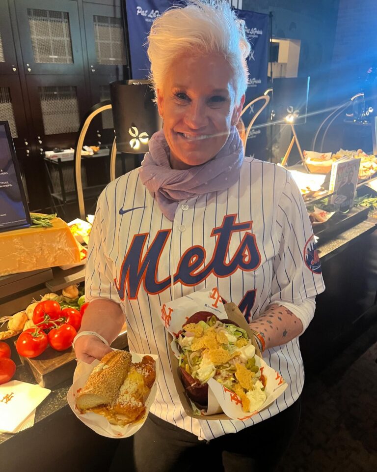 Anne Burrell Instagram - I am SUUUUUUPER psyched to announce #anneburrellsitalianeats debuting at Citi Field!!!! Check it on opening day and all summer!!! Section 102!!! Come by and check it out!!! #ilovewhatido #luckygirl