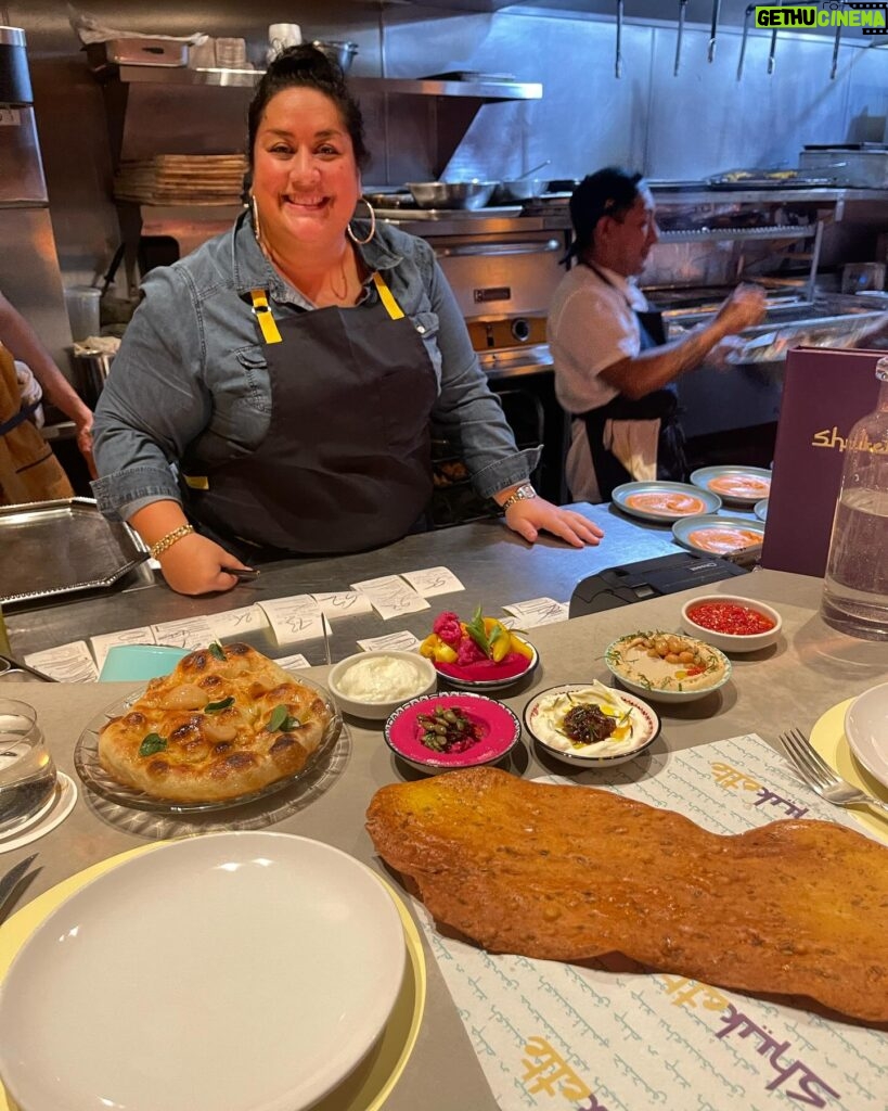 Anne Burrell Instagram - A LOT of deliciousness was happening last night @shukettenyc !!! Thank you @ayesha_rare !!! We are STILL full!! #theclaxtons #luckygirl #ilovewhatido