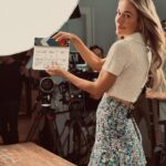 Annemarie Carpendale Instagram - ..letting it all in🌞🌴🤌🏾🌸🎬🧘🏽‍♀️ #shooting #om #workandplay #happycookie #annieway #anniehow #ruv #newwork 🫶🏽
