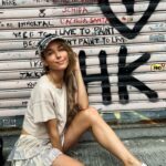 Annemarie Carpendale Instagram - more Hong Kong, please 🦄💫🦋🥺 #hollywoodroadhk #thechinaclub #friends #hongkong #myday #happyme #annieway #anniehow #我爱你 🫶🏽