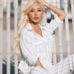 Anthia Mo Instagram - Beach days 🤍 @NovaMEN by @FashionNova 🔎 Viviana Striped Pants Set