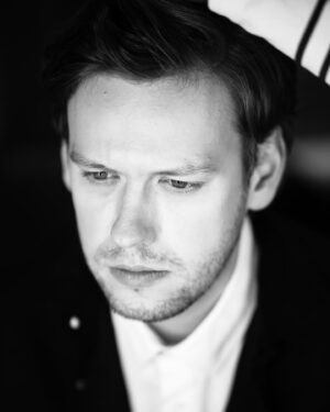 Anton Shastun Instagram - Придумываю, как нужно было круто ответить мужику в магазине, который мне нахамил месяц назад