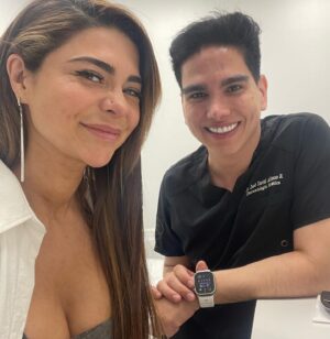 Antonella Ríos Instagram - Esta ha sido una semana llena de desafíos personales,emociones profundas y gente valiosa 
Este es mi recuento semanal 

1.está soy yo recordándoles que en el link de mi biografía pueden encontrarme 
2. @clinicamdg con la mismísima @mariondegiorgis que con la #sopranotitanium me dejo #aerodinamica full depilada 
3.Las chicas de @zonalatina @sanvave  y @sritanino que me maquillan y peinan y me dan cariño ♥️ 
4.@paula_terapias que me dejó con su masaje flotando 🙏🏻
5.mi querida @andreamfitness que me ha ayudado a moverme y entrenar full 💪 #lamejor 
7. @drjosealfonzo el único en chile que hace tratamientos láser para todo tipo de temas dermatológico ⬅️pase a ver si instagram @revitalaser.cl 
8.mis compañeros de #melate que ya casi termina #losextrañaré