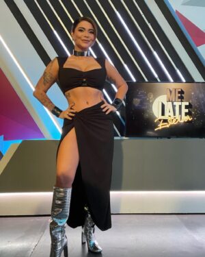 Antonella Ríos Instagram - 22:00 
@zonalatina

makeup @barbaraazuamua 
pelo @sritanino